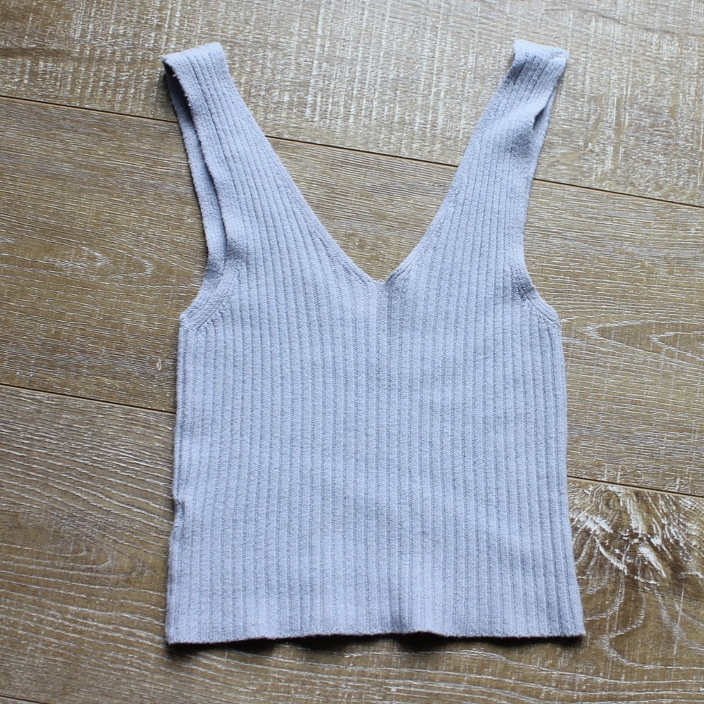 Brandy Melville ribbed stretch knit halter crop top, one size, grey